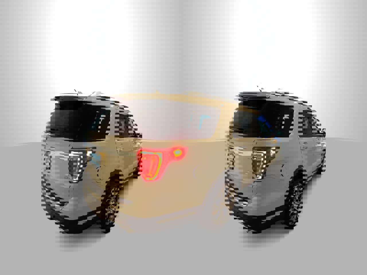 Used 2018 Ford Explorer Platinum image 8