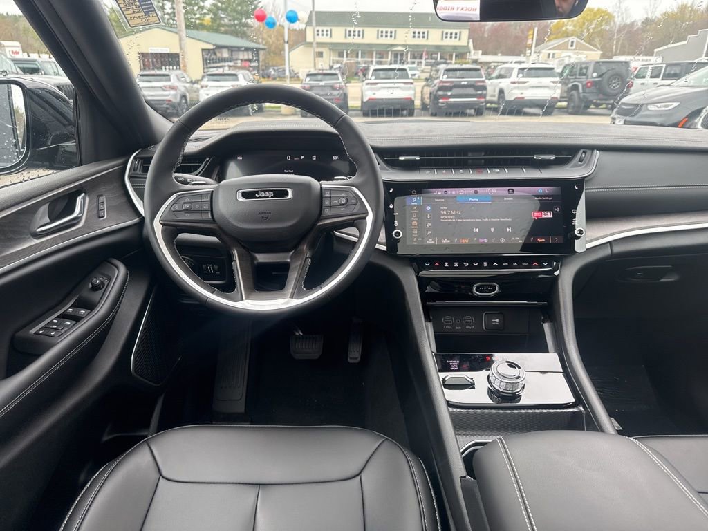 New 2026 Jeep Grand Cherokee Limited AWD/4WD image 23