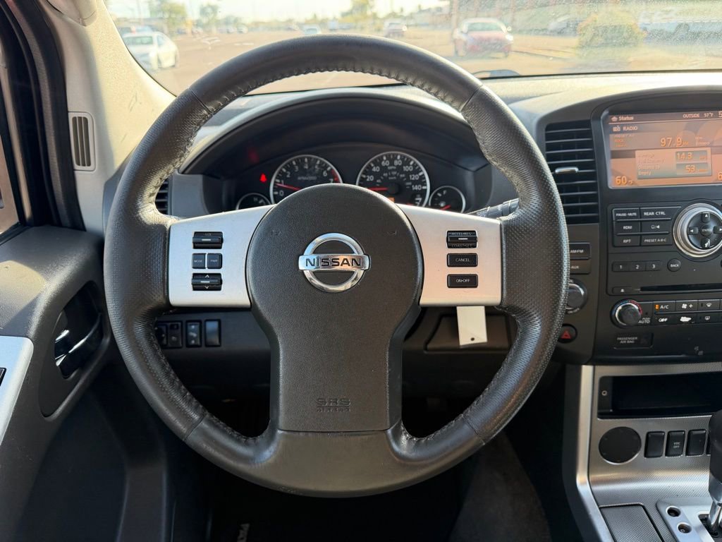 Used 2011 Nissan Pathfinder SV image 31