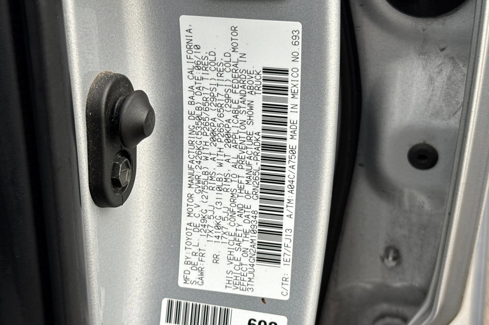 Used 2010 Toyota Tacoma PreRunner image 21