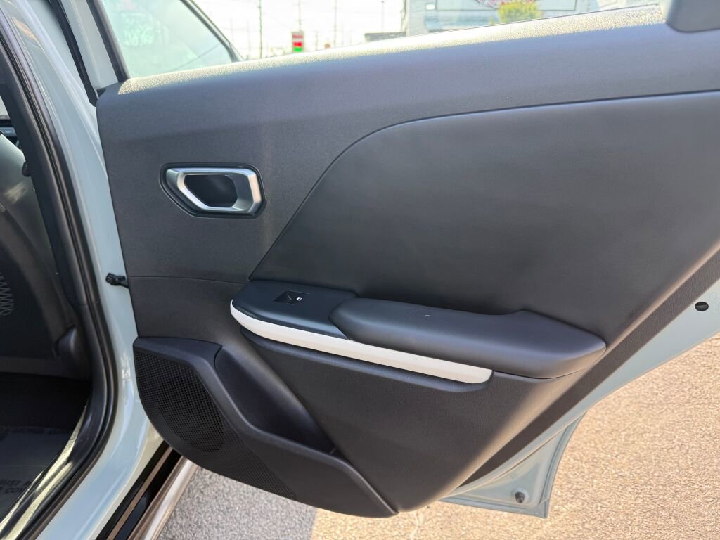 Used 2025 Kia K4 GT-Line w/ GT-Line Sunroof Package image 28