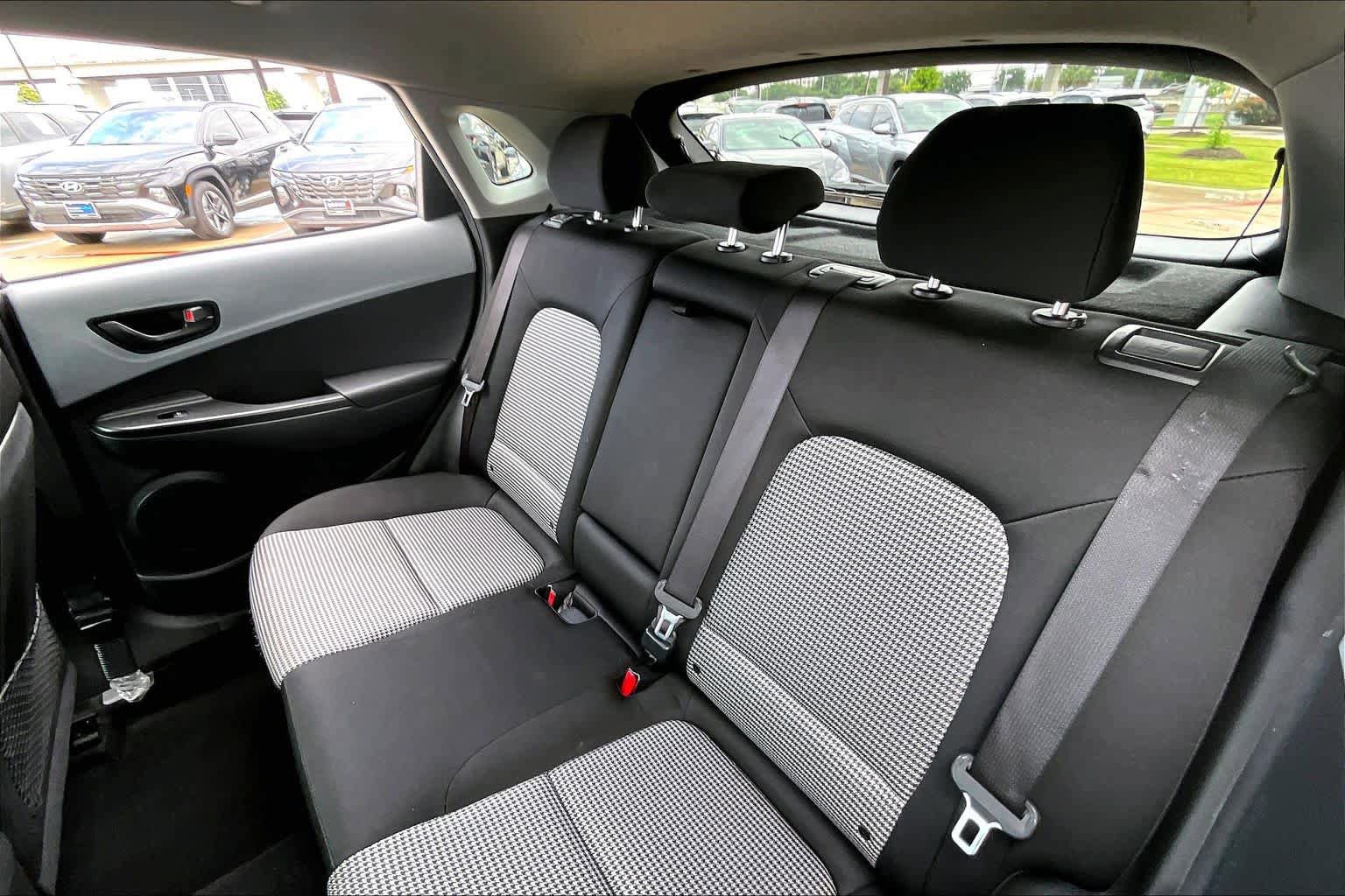 Used 2021 Hyundai Kona SEL FWD image 19