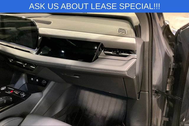 Used 2025 Audi Q6 e-tron Premium Plus w/ Premium Plus image 16