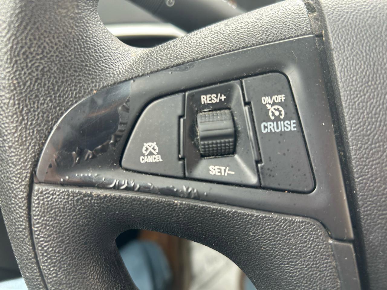 Used 2013 Chevrolet Equinox LS image 18