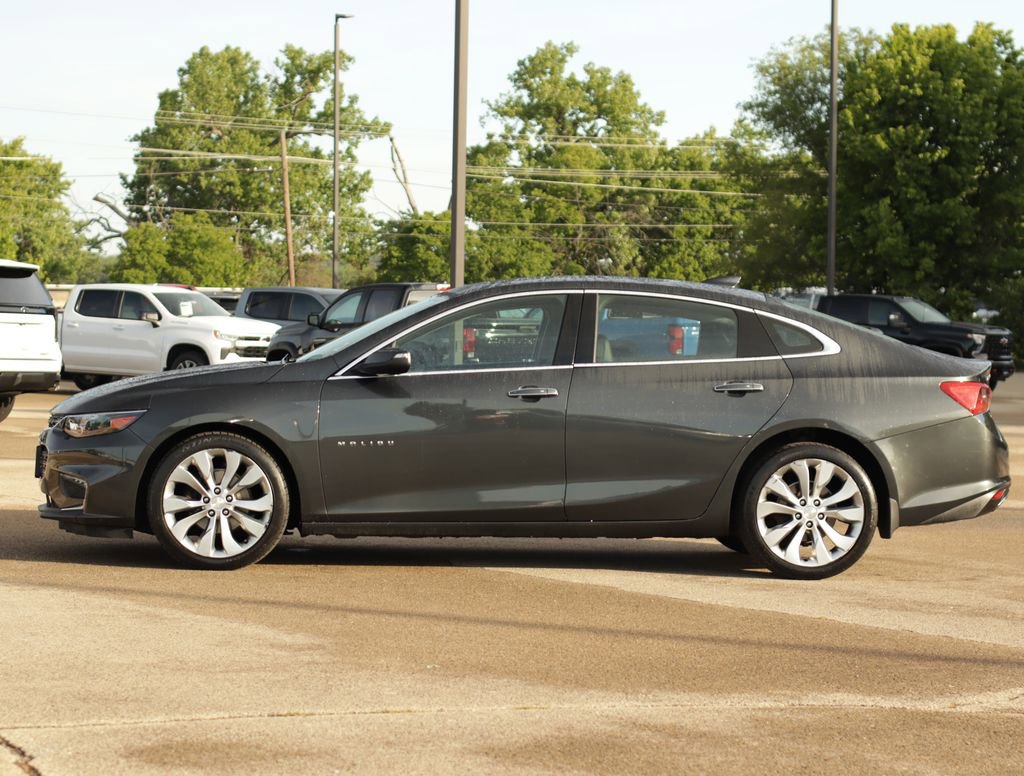 Used 2017 Chevrolet Malibu Premier w/ Premier Sun and Wheel Package FWD image 4