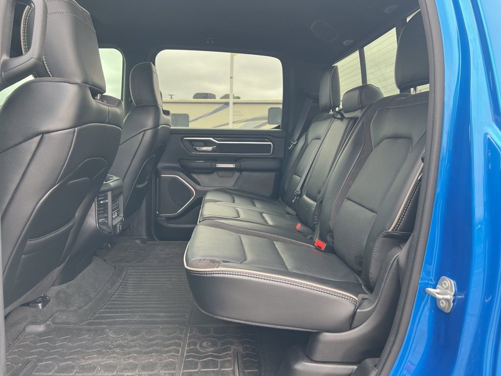 Used 2024 RAM 1500 Laramie image 30