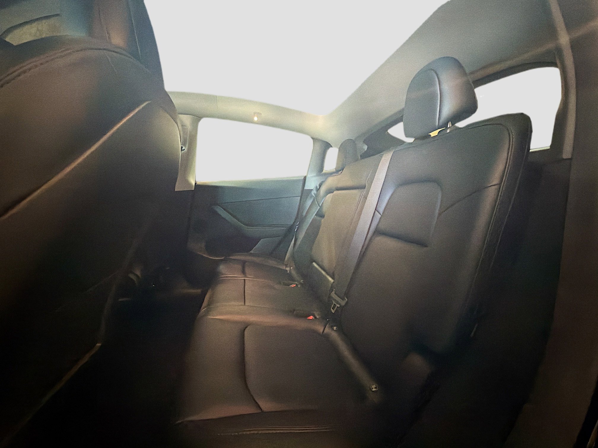 Used 2023 Tesla Model Y Long Range image 28