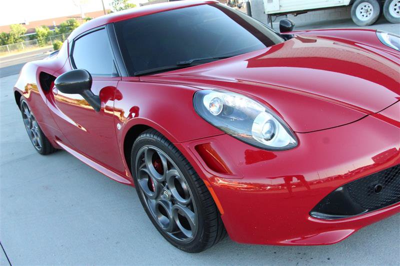 Used 2015 Alfa Romeo 4C Launch Edition w/ Convenience Group RWD image 46