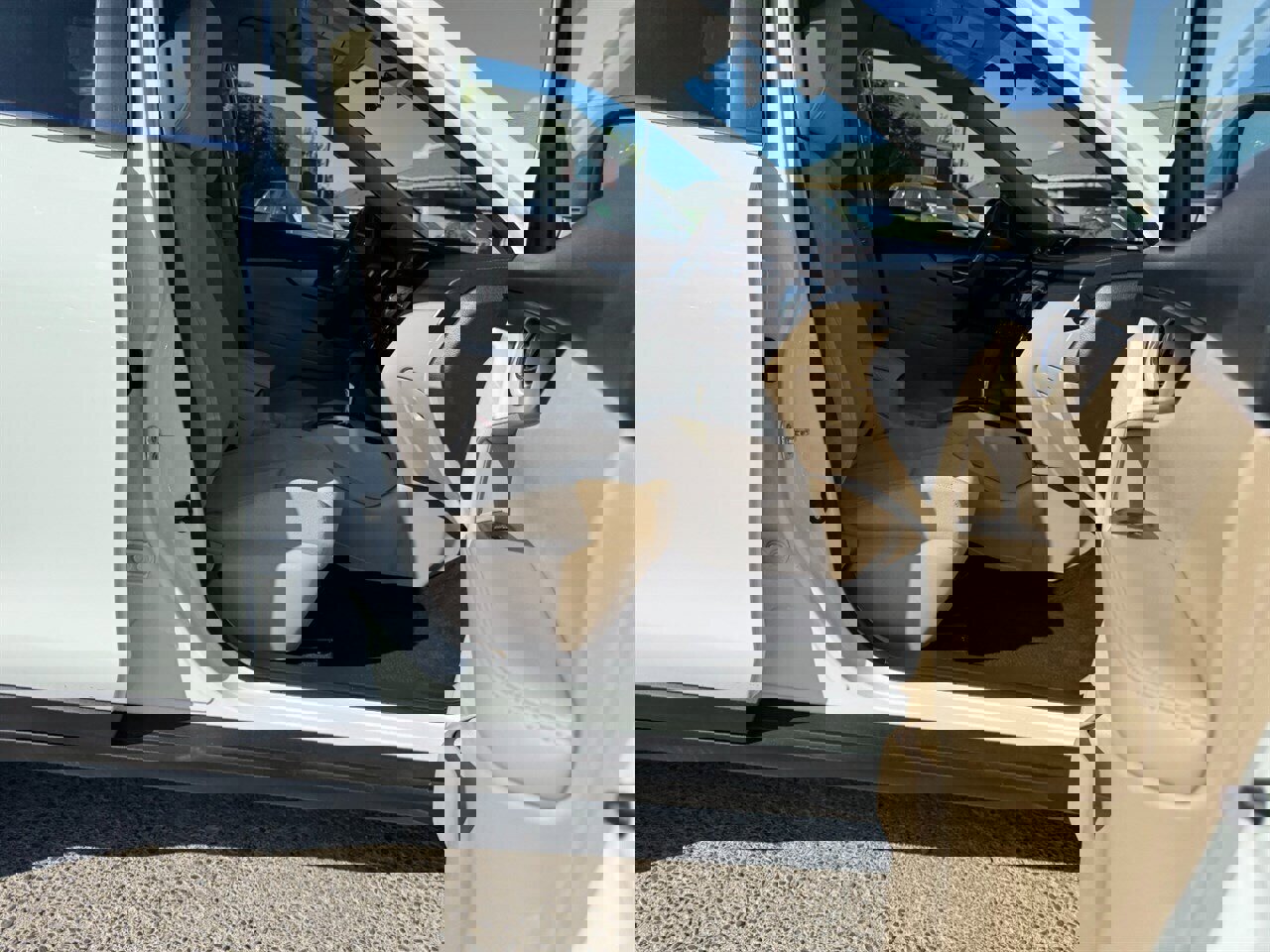 Used 2016 Nissan Rogue S w/ Appearance Package image 16