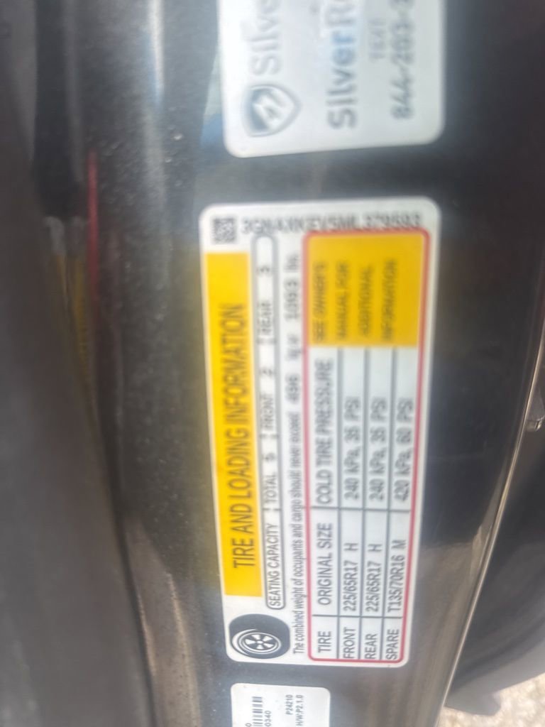 Used 2021 Chevrolet Equinox LT image 12