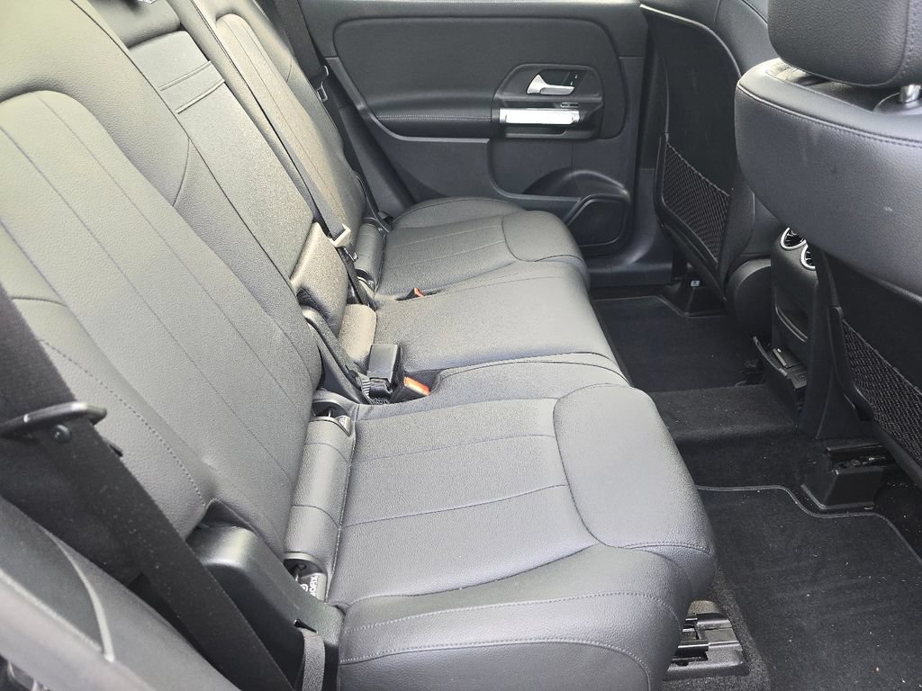 Certified 2023 Mercedes-Benz GLB 250 4MATIC image 19