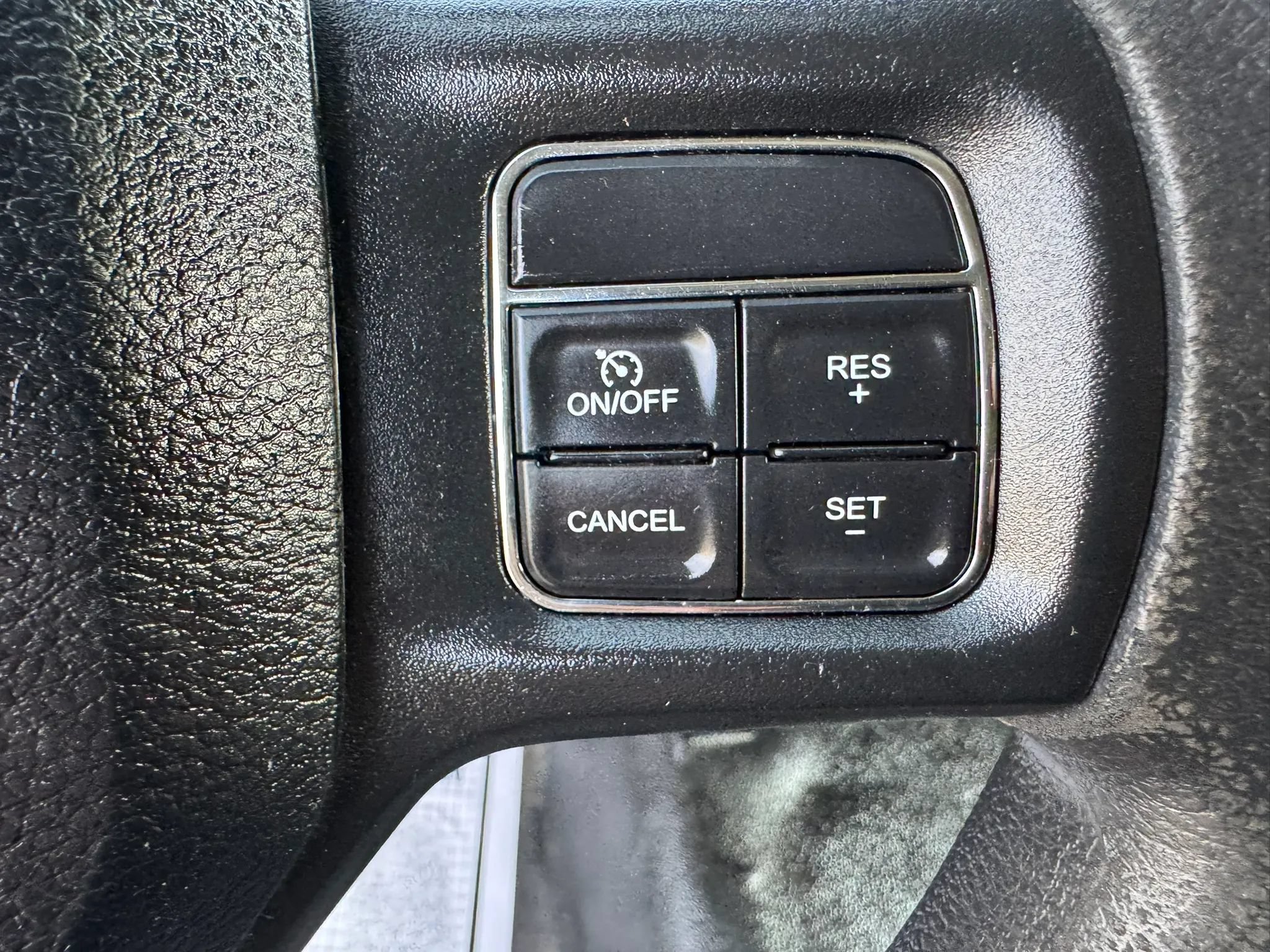 Used 2018 RAM 5500 Tradesman w/ Power & Remote Entry Group RWD image 15