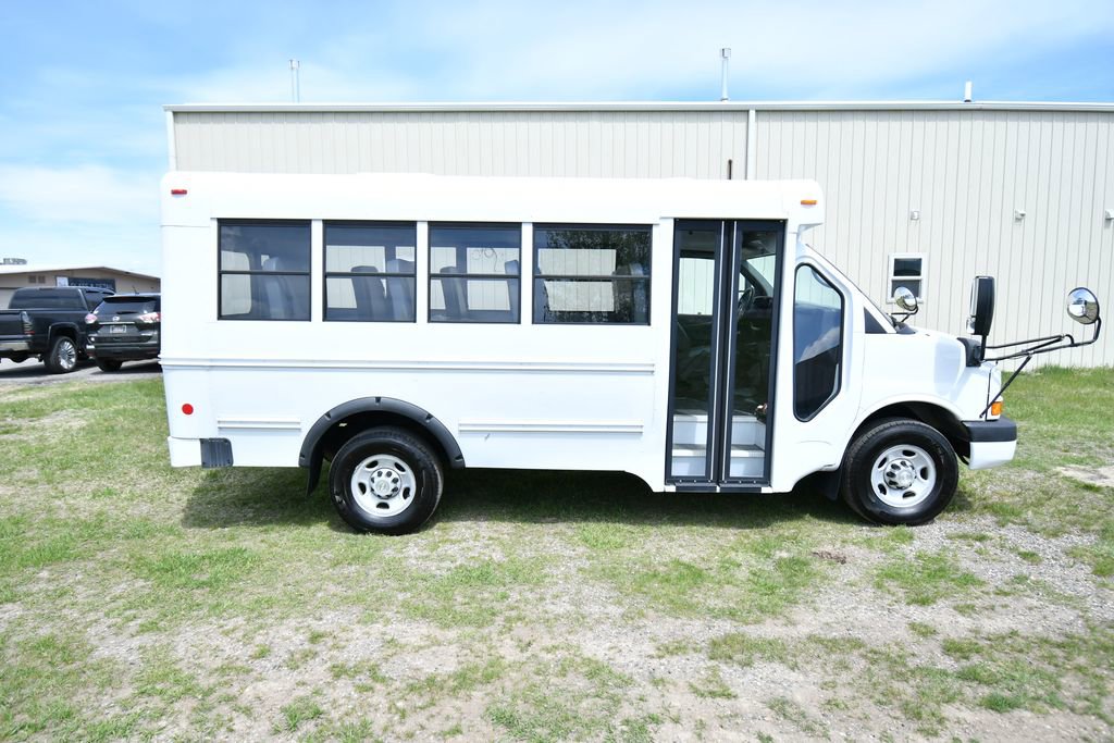 Used 2013 Chevrolet Express 3500 w/ School Bus Package RWD image 15