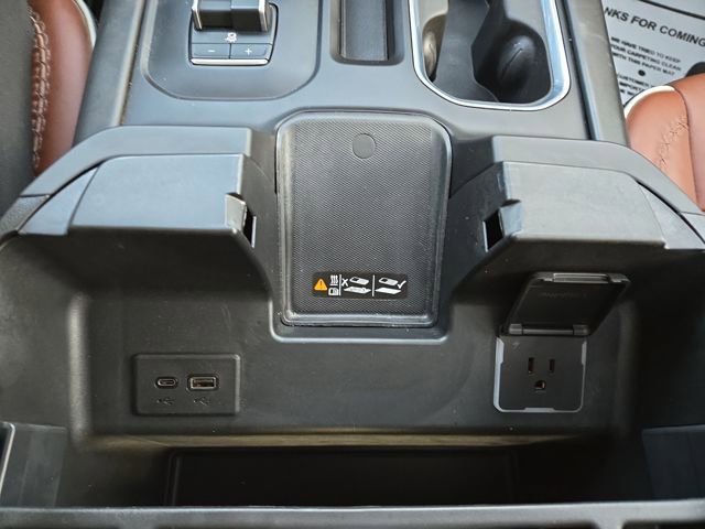 Used 2024 GMC Sierra 3500 Denali Ultimate image 22