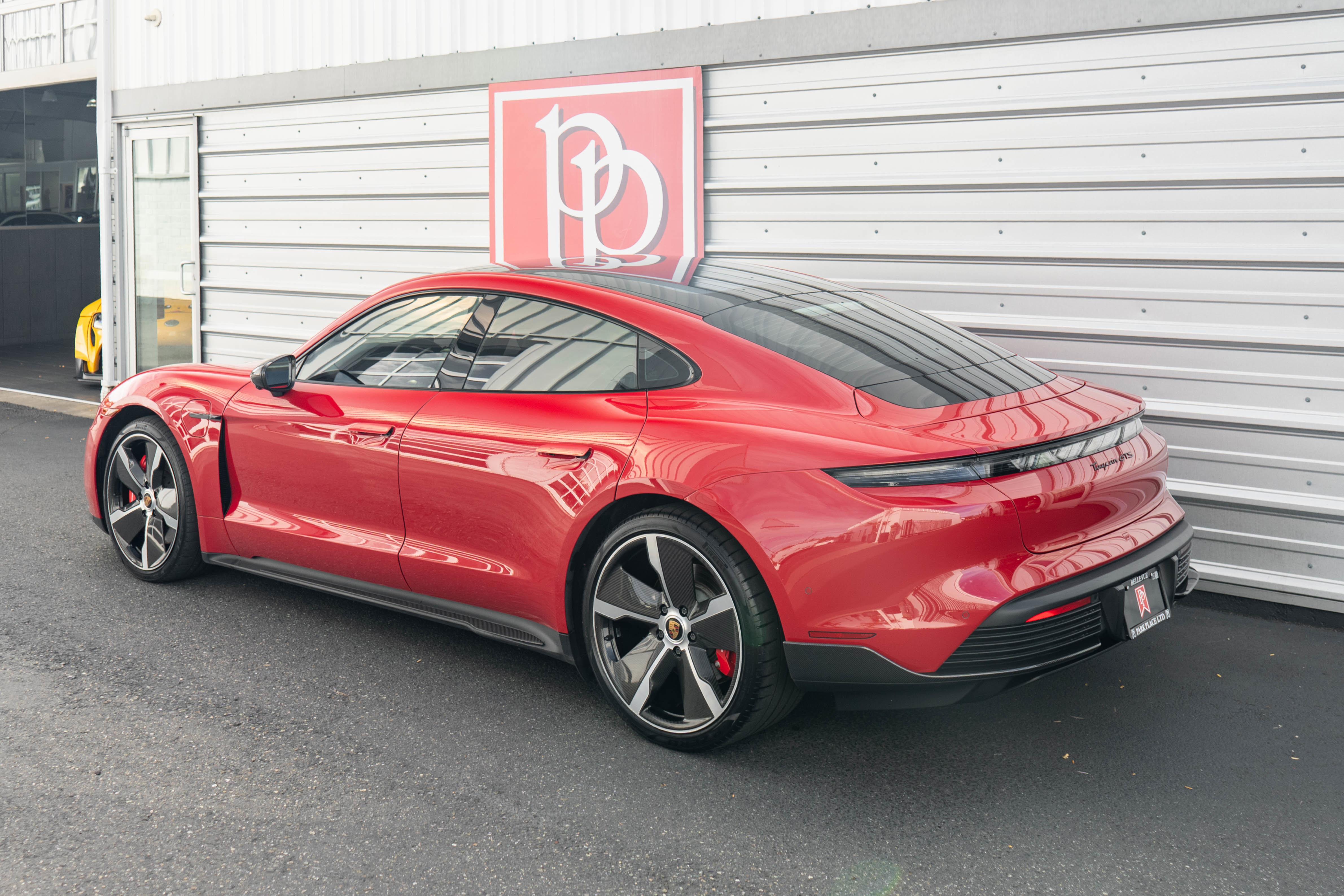 Used 2023 Porsche Taycan GTS image 44