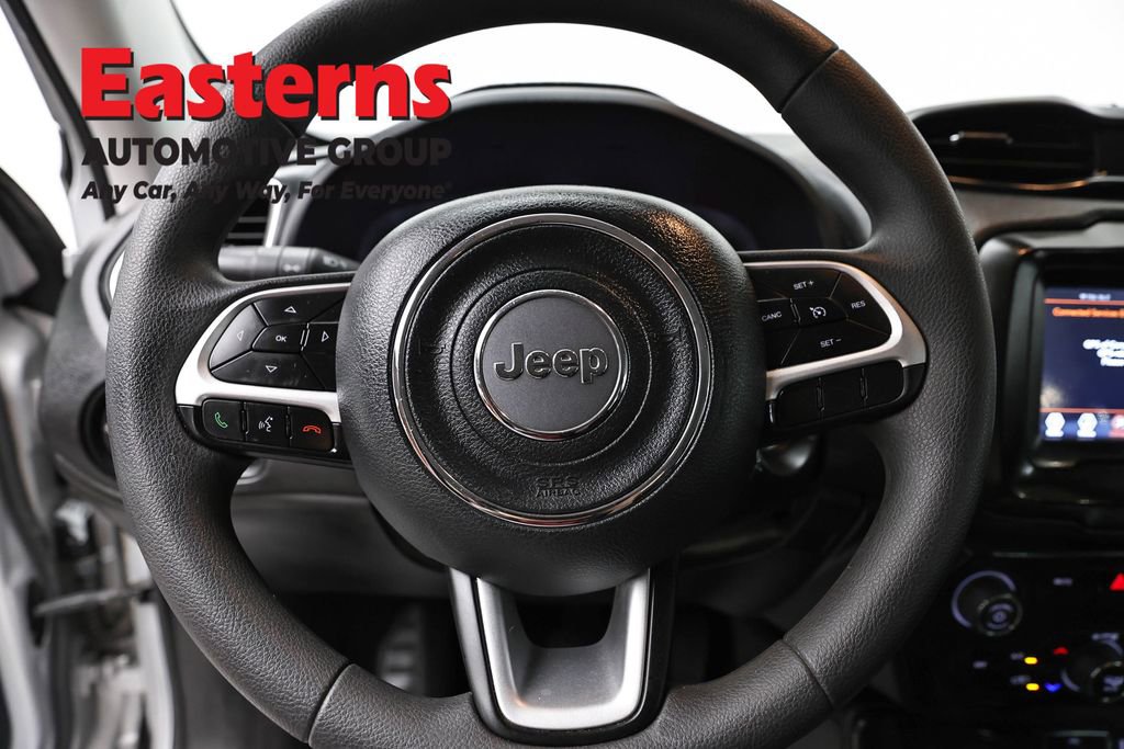 Used 2021 Jeep Renegade Sport image 10