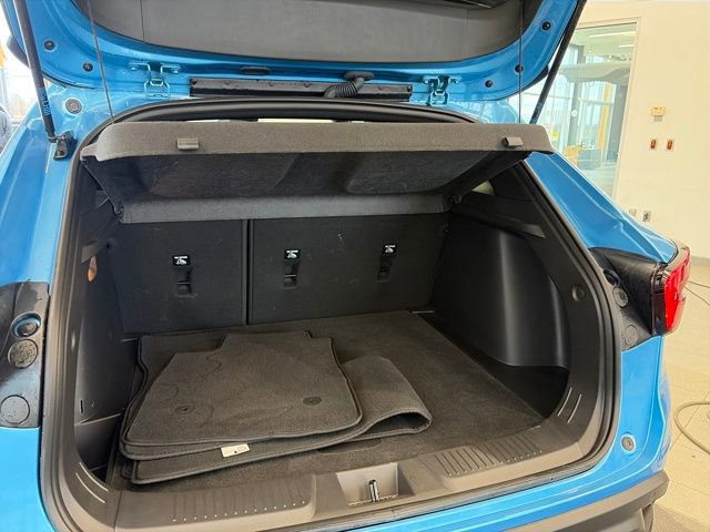 Used 2025 Chevrolet Trax RS w/ Driver Confidence Package image 30