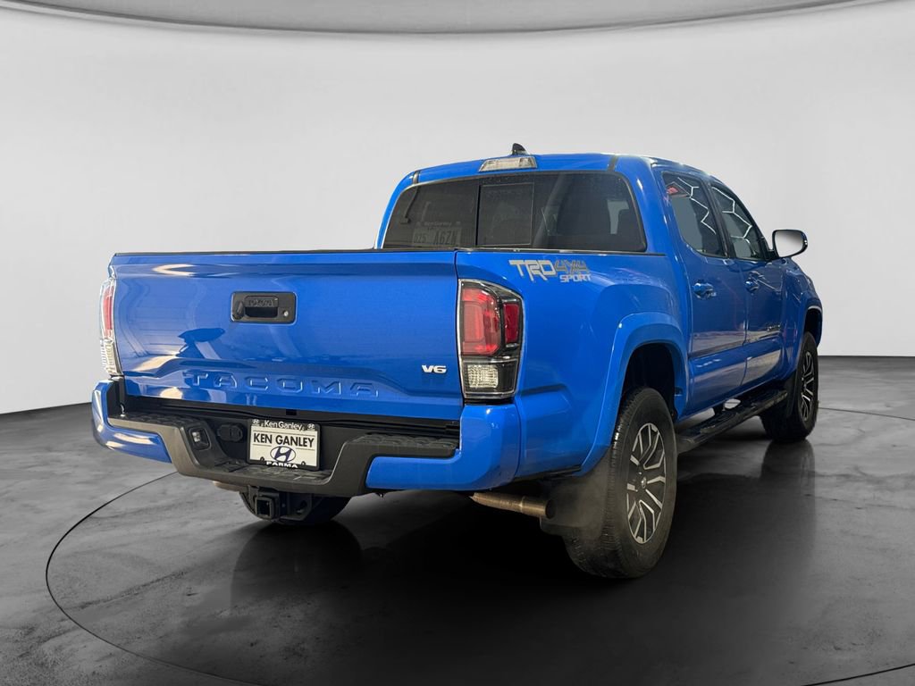 Used 2021 Toyota Tacoma TRD Sport image 3