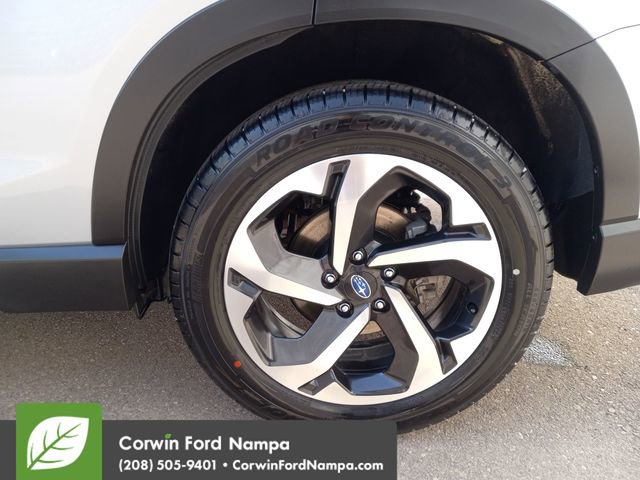 Used 2024 Subaru Forester Touring image 32