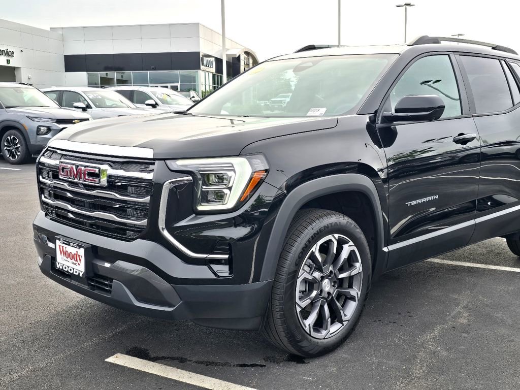 New 2026 GMC Terrain Elevation w/ Elevation Premium Package AWD/4WD image 12