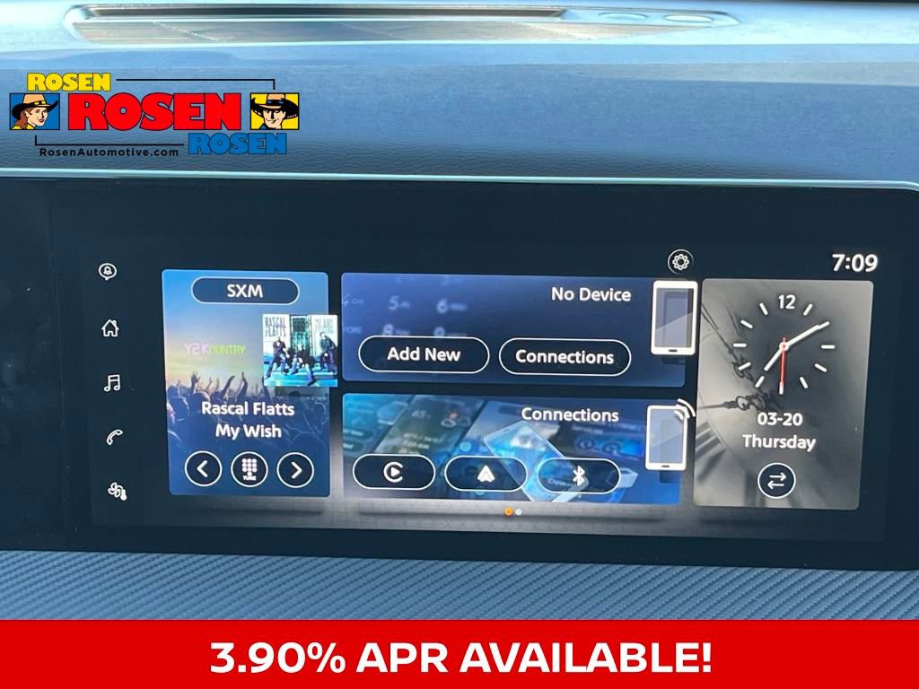 New 2025 Nissan Kicks SR image 23