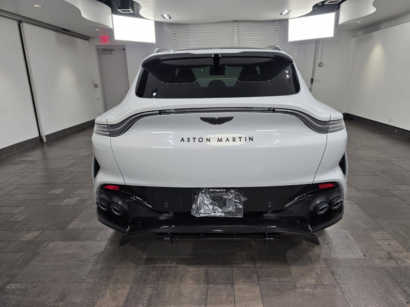 New 2026 Aston Martin DBX 707 image 25