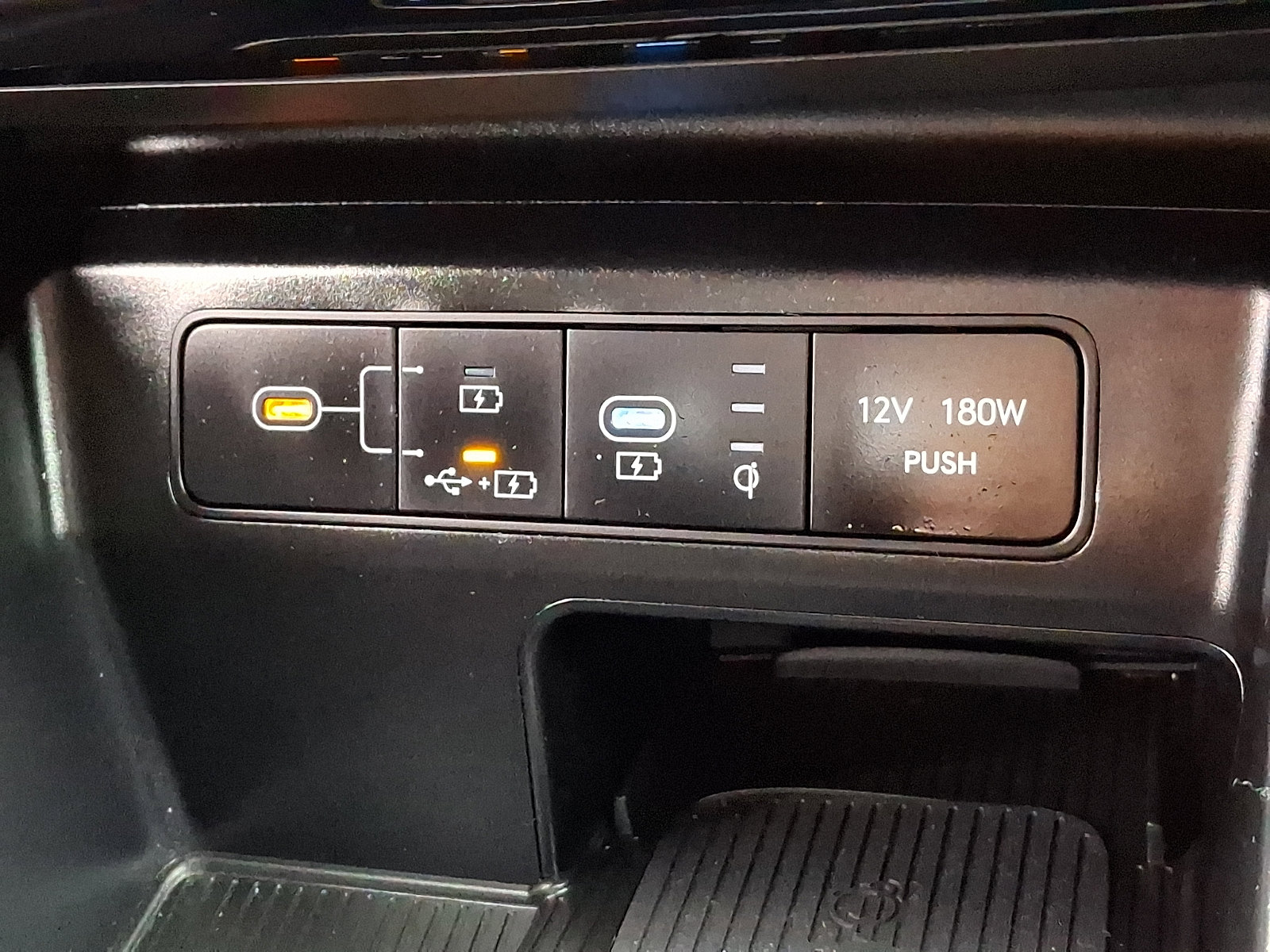 Used 2025 Hyundai Santa Cruz XRT AWD/4WD image 25