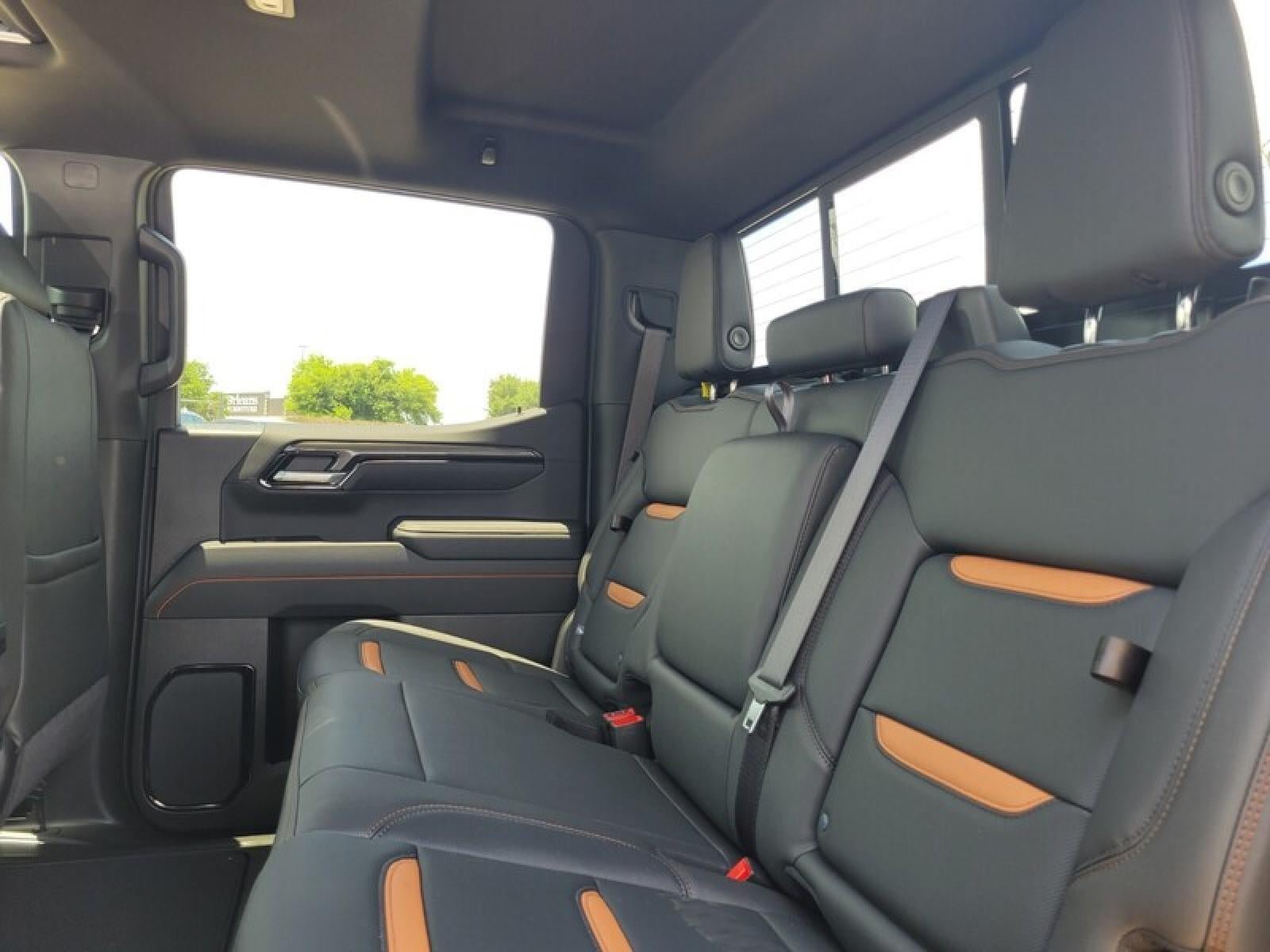 New 2026 GMC Sierra 1500 AT4 w/ AT4 Premium Package AWD/4WD image 27