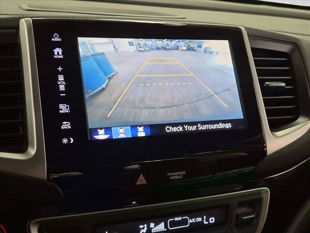Used 2017 Honda Pilot Touring image 12