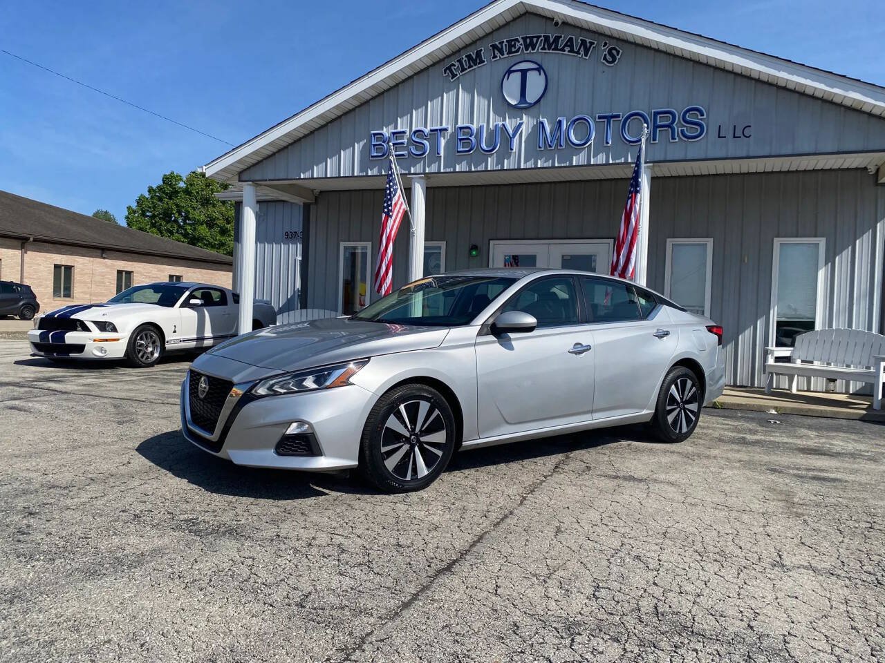 Used 2022 Nissan Altima 2.5 SV AWD/4WD image 1
