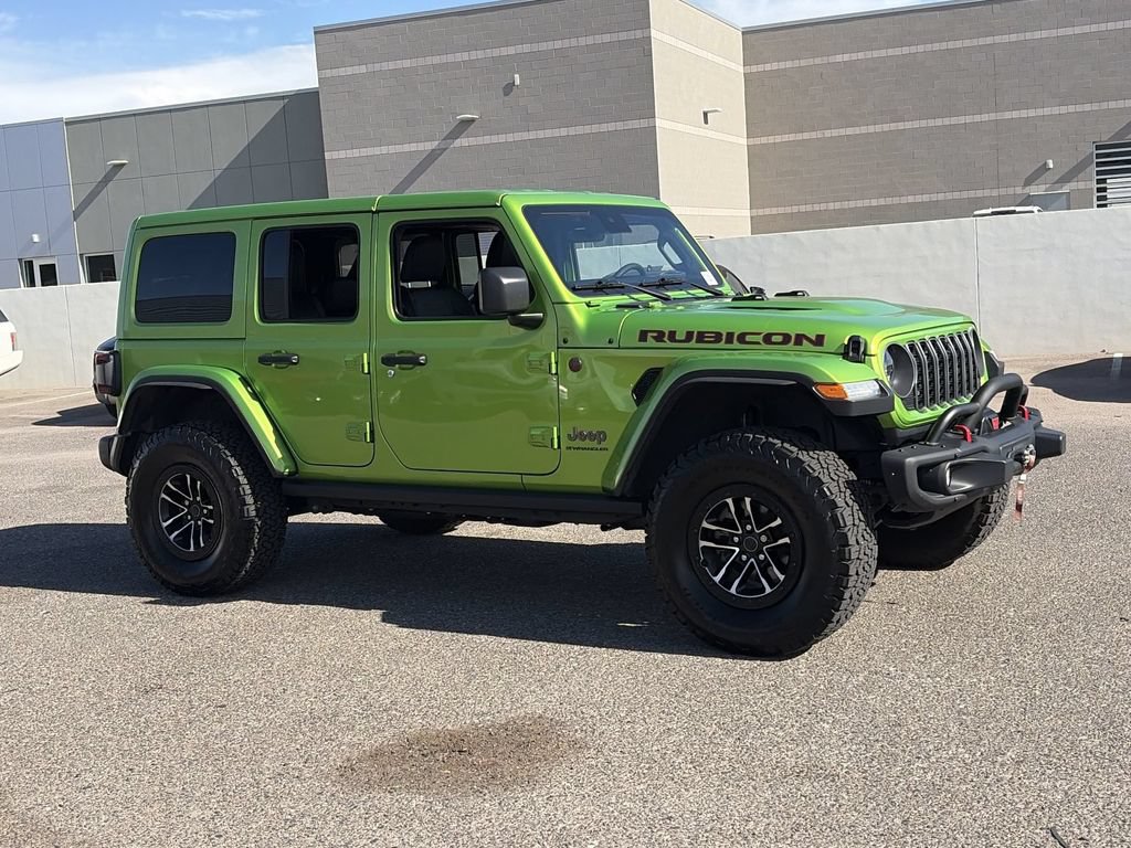 Used 2025 Jeep Wrangler Unlimited Rubicon AWD/4WD image 5