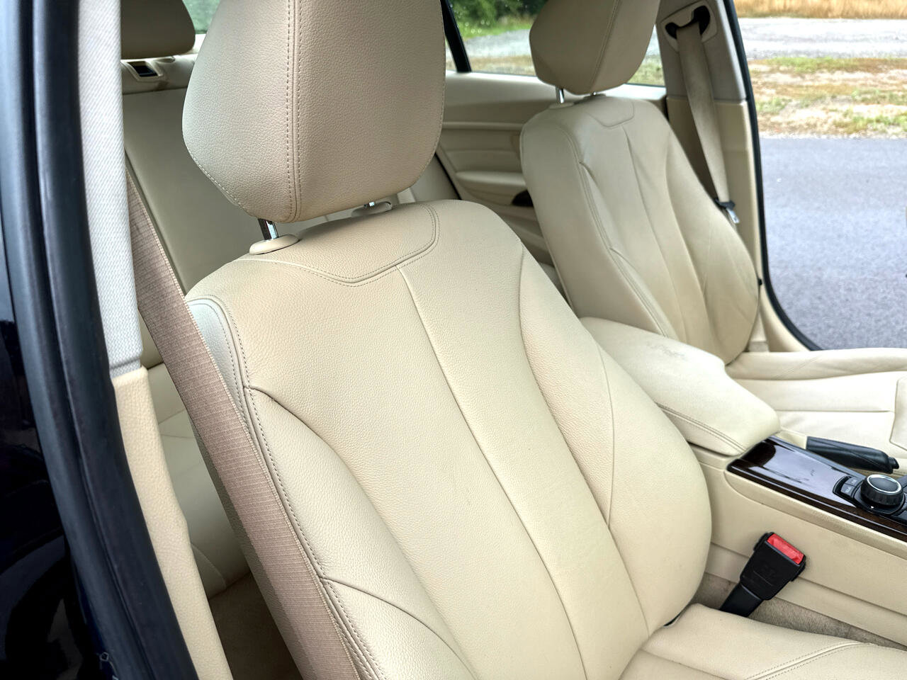 Used 2015 BMW 328i xDrive Sedan image 29