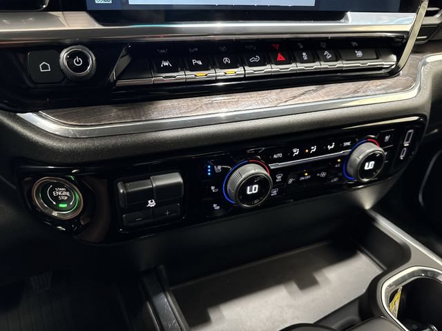 Certified 2023 Chevrolet Silverado 1500 LTZ AWD/4WD image 19