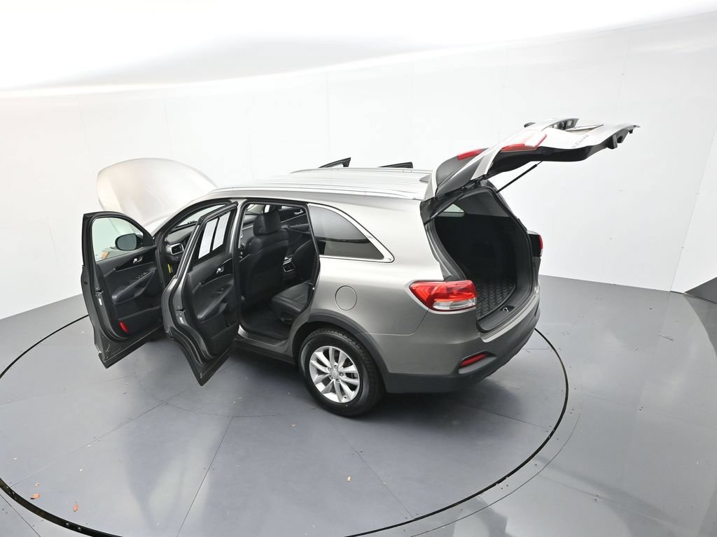 Used 2017 Kia Sorento FWD image 45