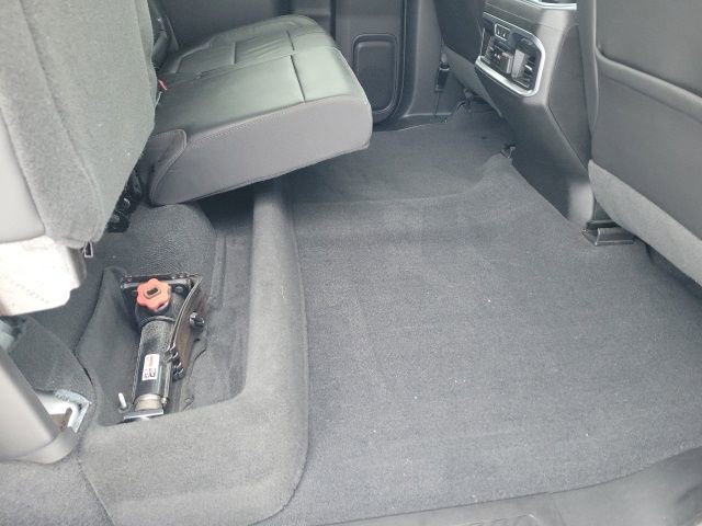 Used 2020 Chevrolet Silverado 1500 High Country w/ Technology Package image 24