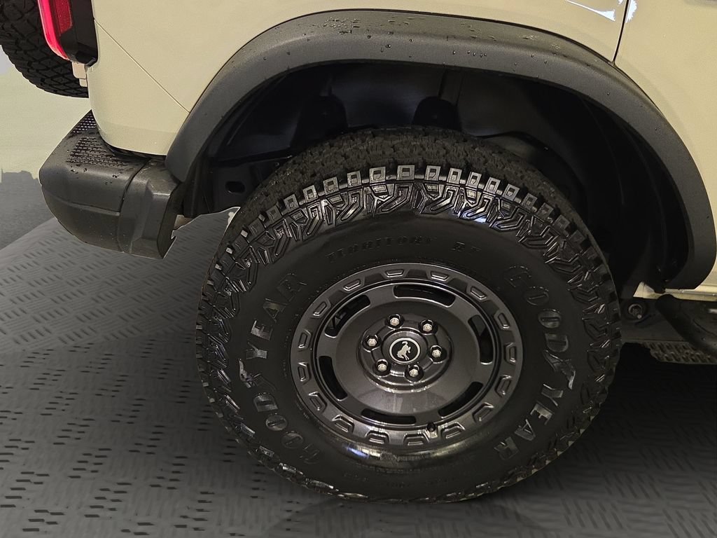 Used 2022 Ford Bronco Everglades AWD/4WD image 18