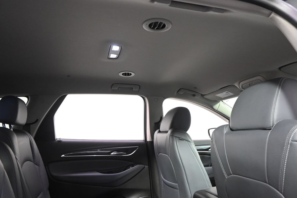 Used 2021 Buick Enclave Essence w/ Sound and Sites Package AWD/4WD image 17