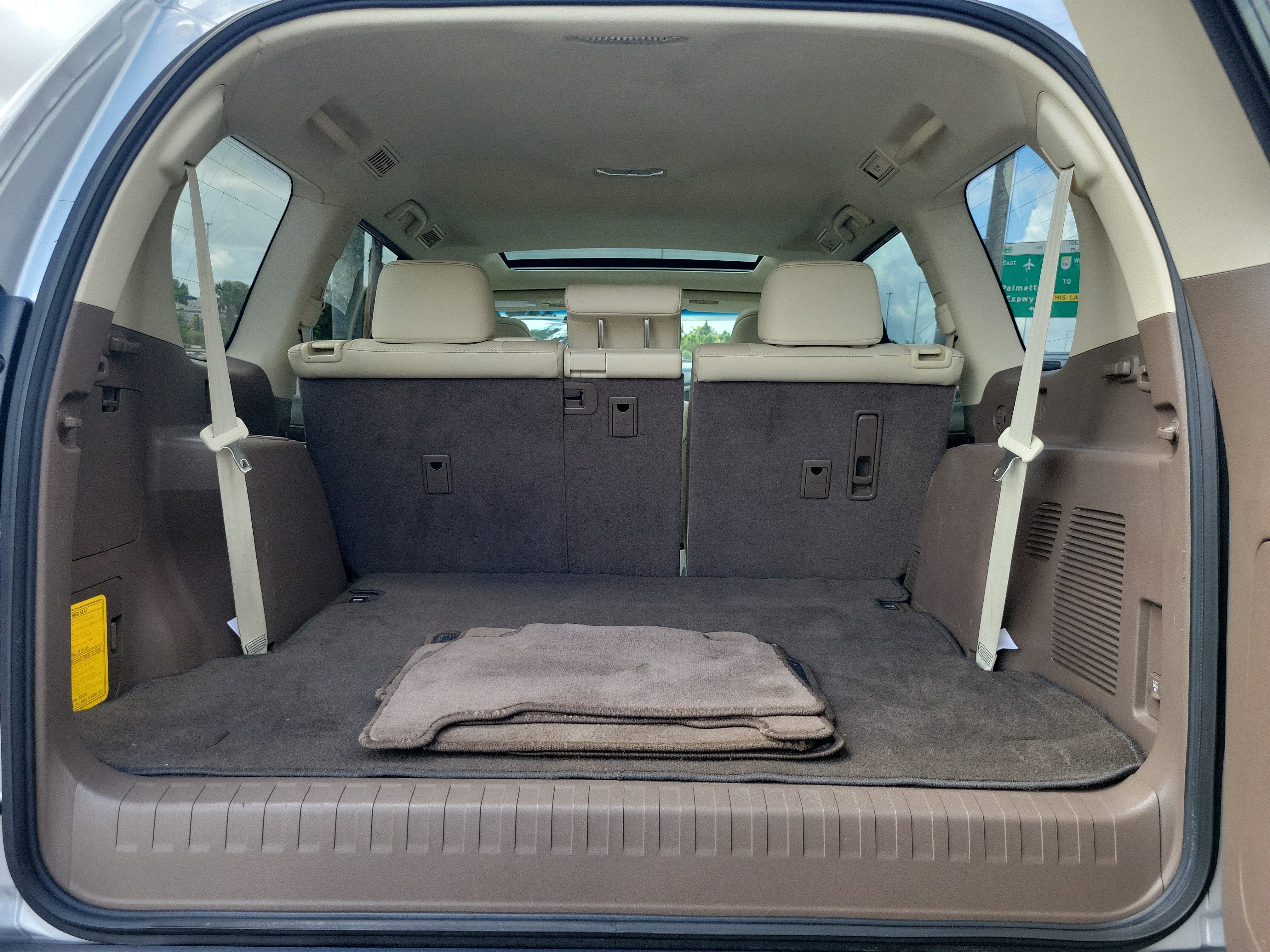 Used 2019 Lexus GX 460 Premium w/ Premium Package image 10