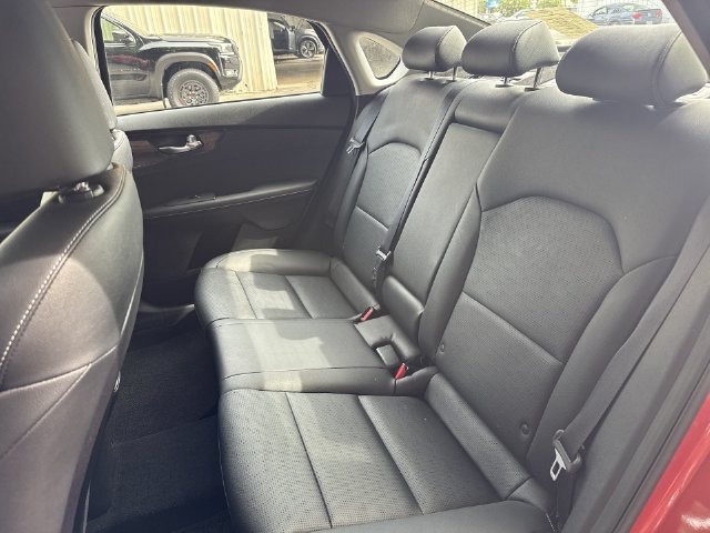Used 2019 Kia Forte EX w/ Option Group 020 FWD image 13