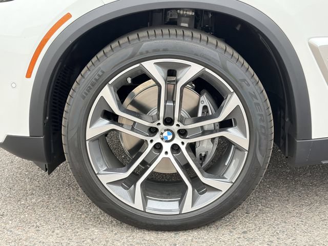 Used 2026 BMW X5 xDrive40i AWD/4WD image 10