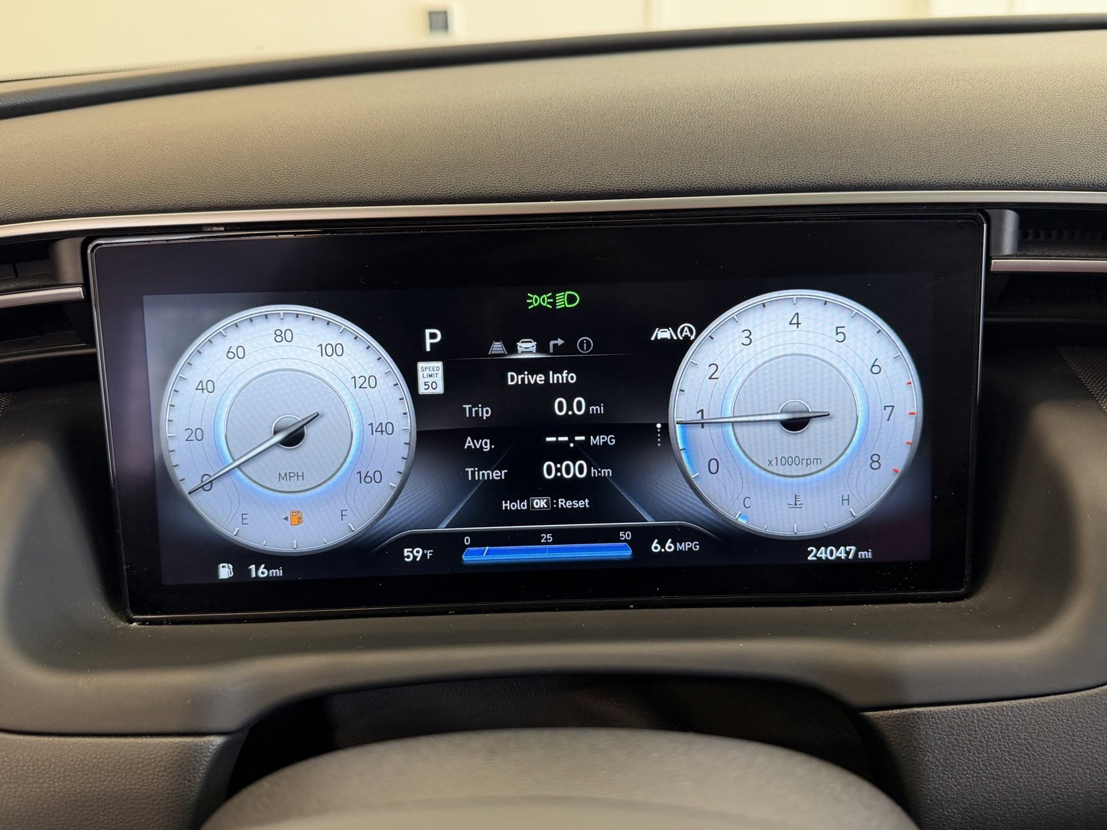 Used 2023 Hyundai Tucson Limited w/ Cargo Package image 13