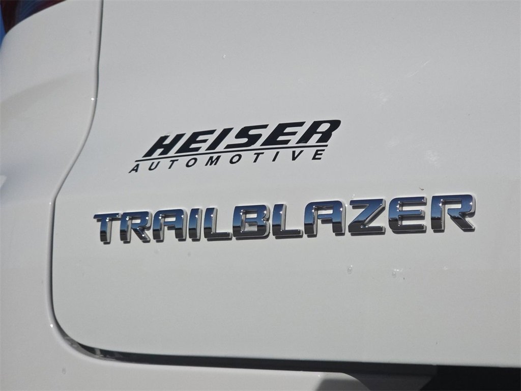 Certified 2023 Chevrolet TrailBlazer ACTIV w/ Convenience Package image 33