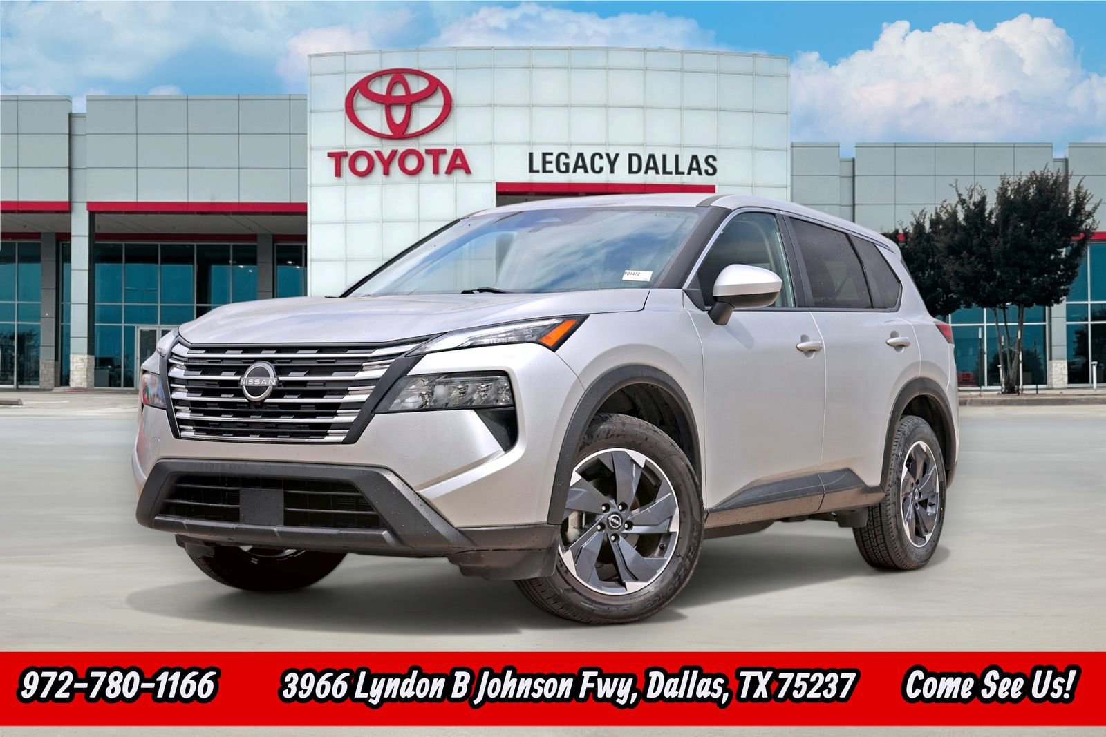 Used 2024 Nissan Rogue SV