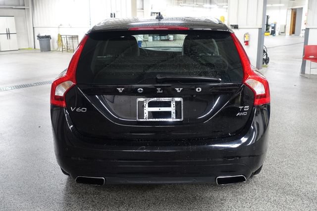 Used 2015 Volvo V60 T5 Platinum w/ Climate Package AWD/4WD image 6