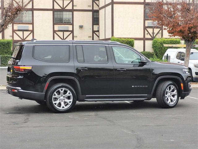 Used 2022 Jeep Wagoneer Series II image 4