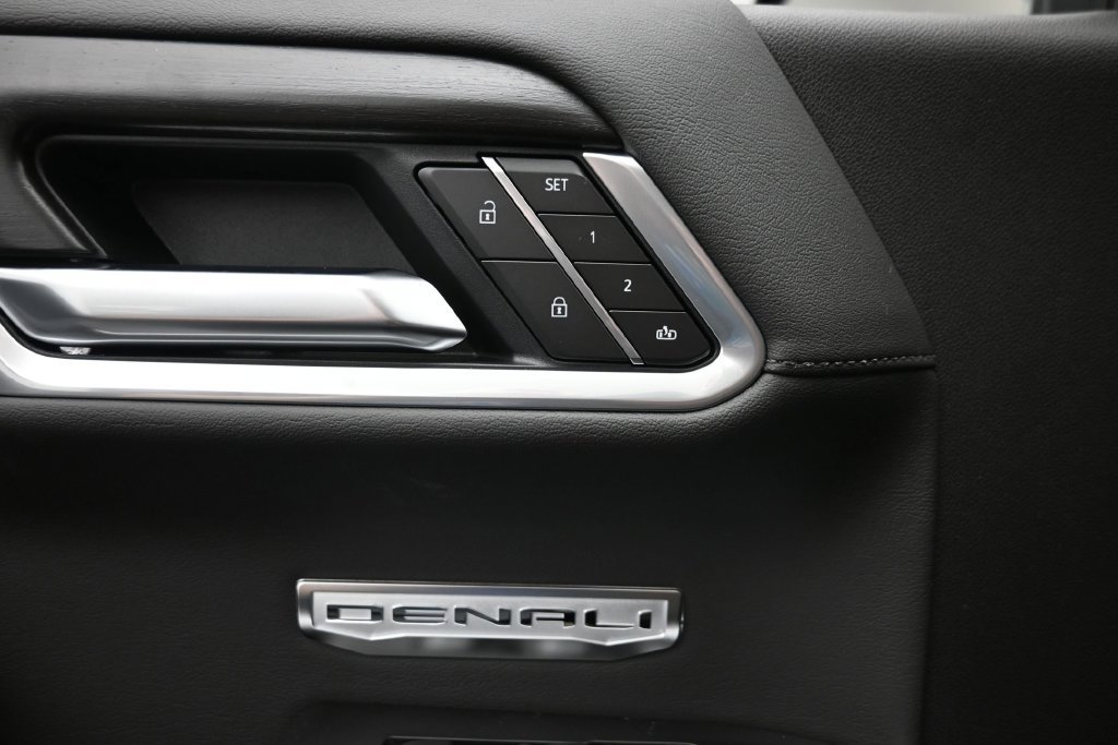 New 2026 GMC Sierra 1500 Denali AWD/4WD image 15