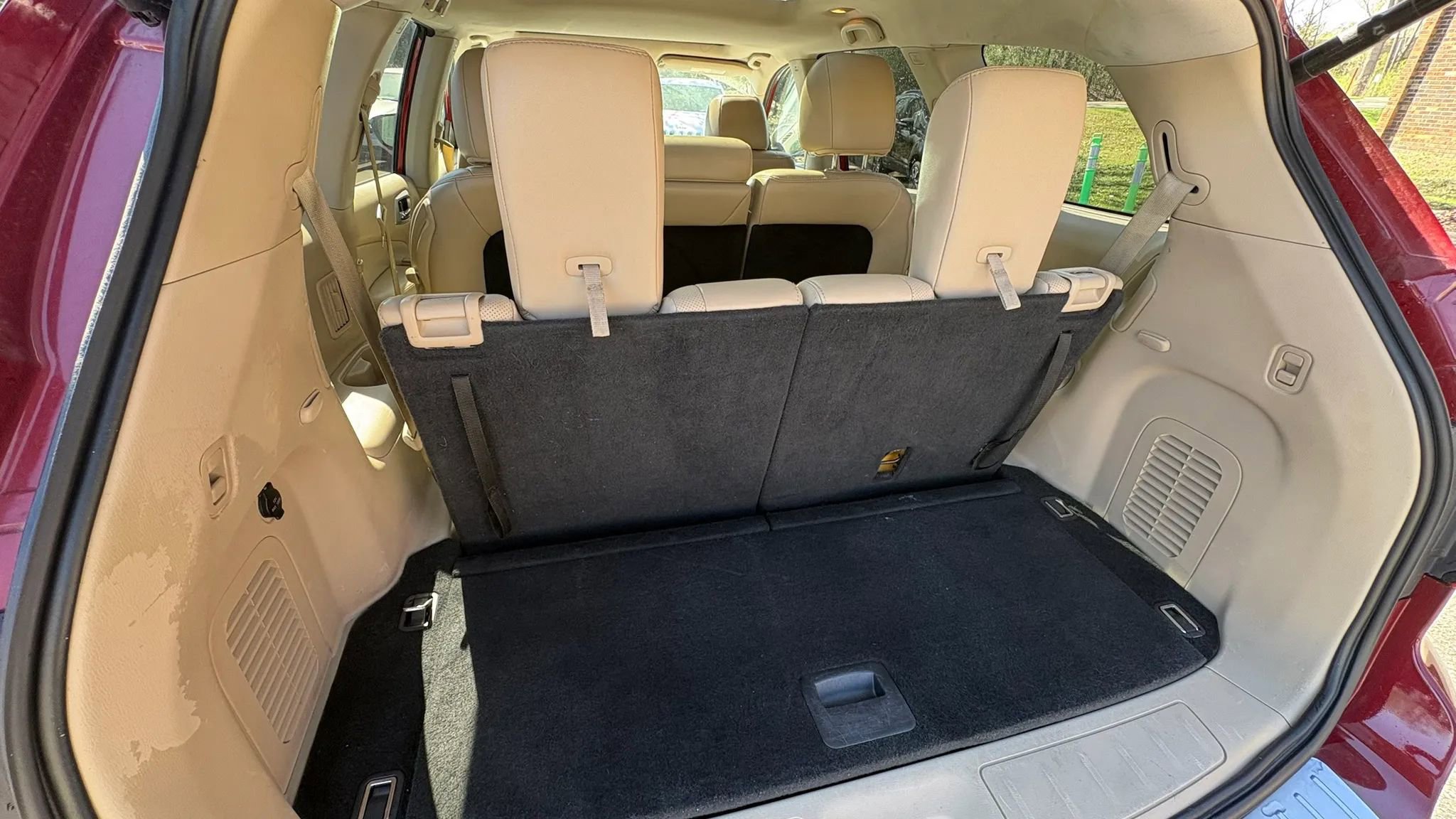 Used 2018 Nissan Pathfinder Platinum FWD image 25