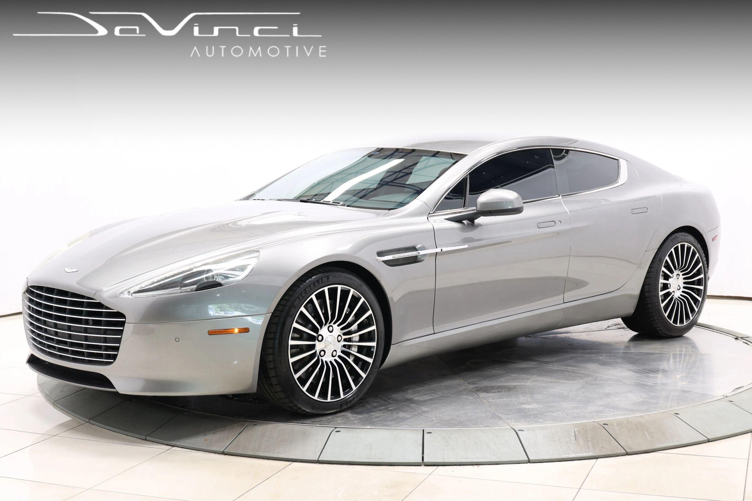 Used 2015 Aston Martin Rapide S RWD image 1