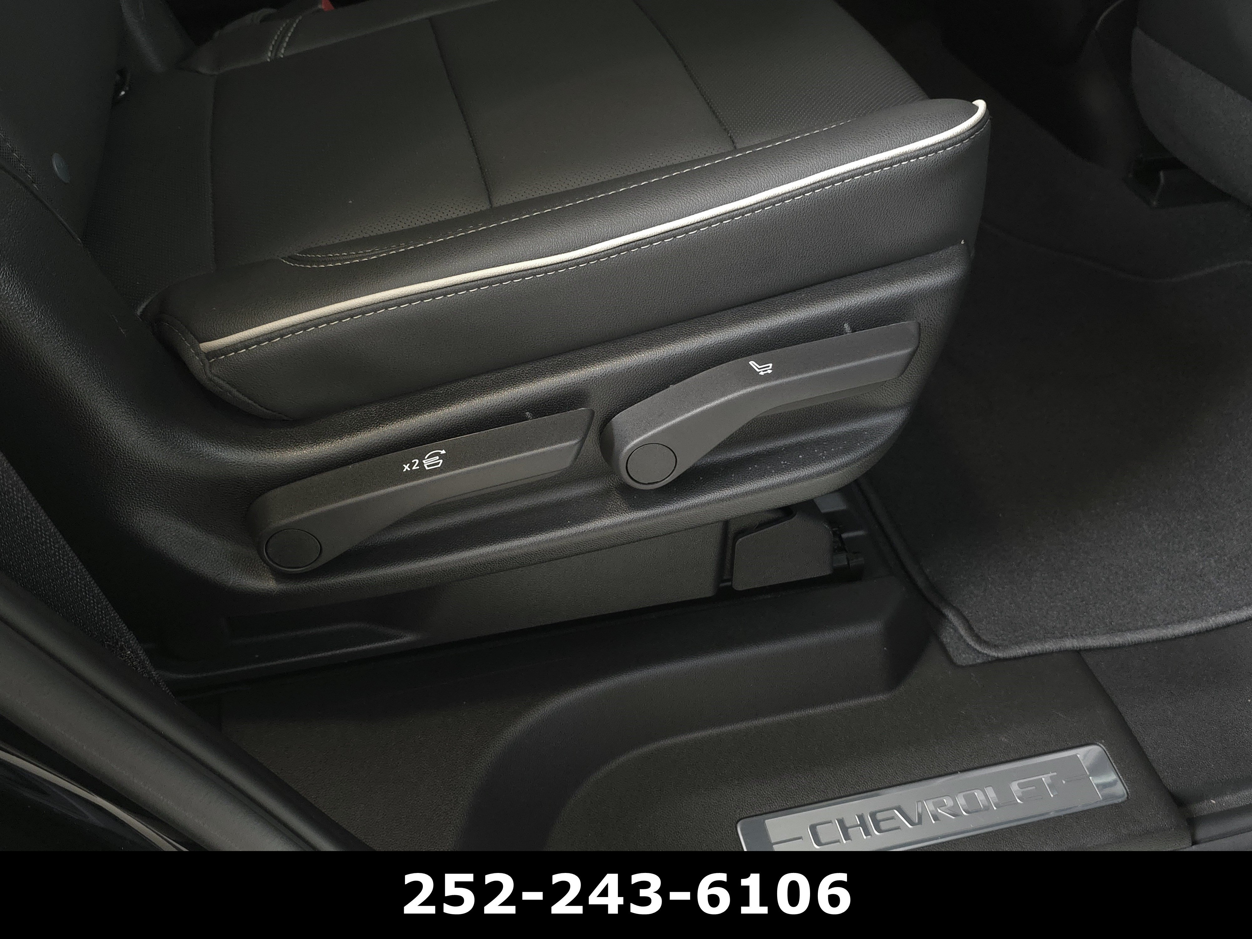 Used 2023 Chevrolet Tahoe Premier AWD/4WD image 44