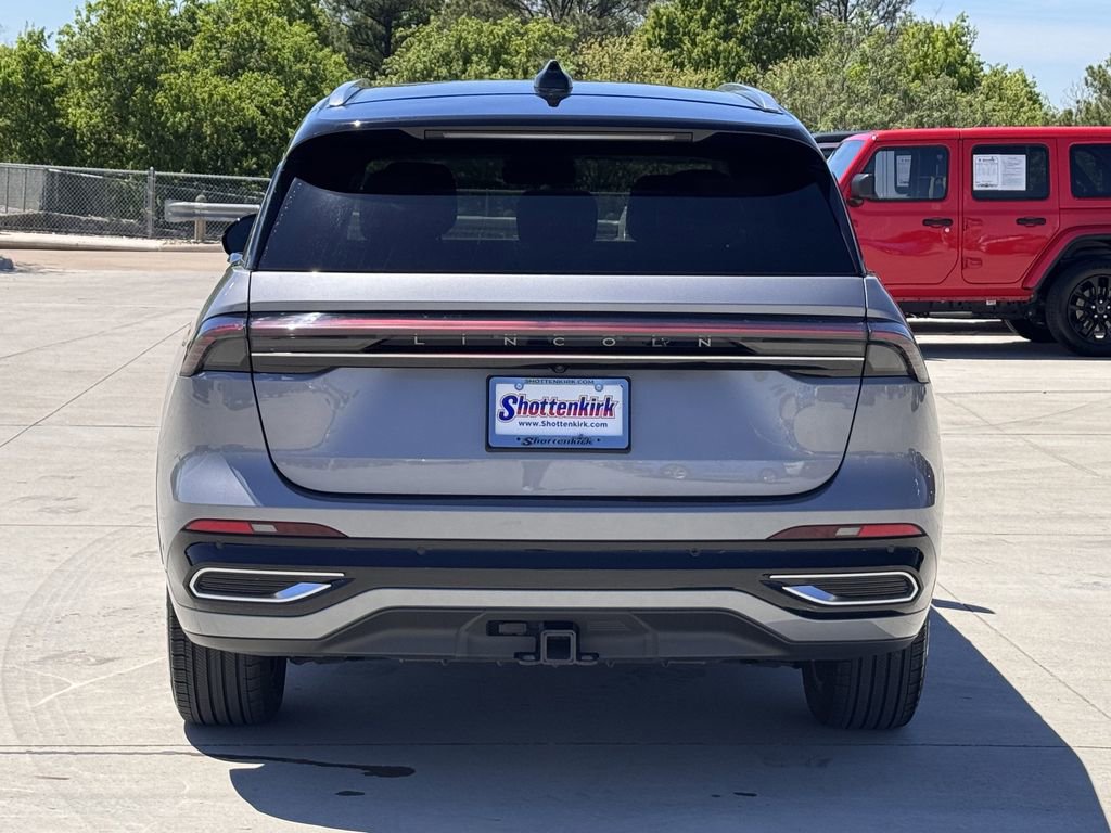 Used 2024 Lincoln Nautilus Reserve w/ Equipment Group 203A image 5